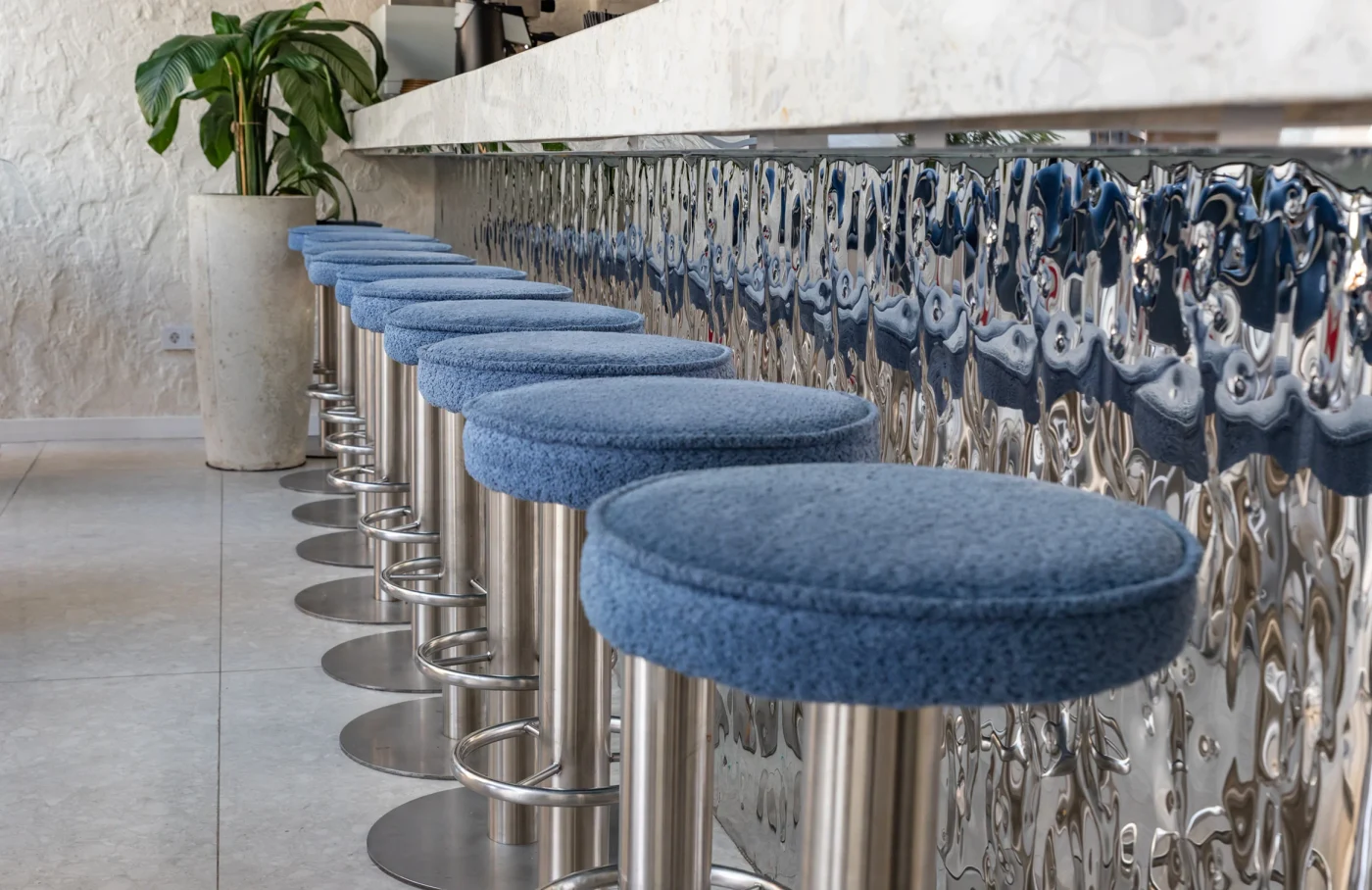 Eden Pool Bar
